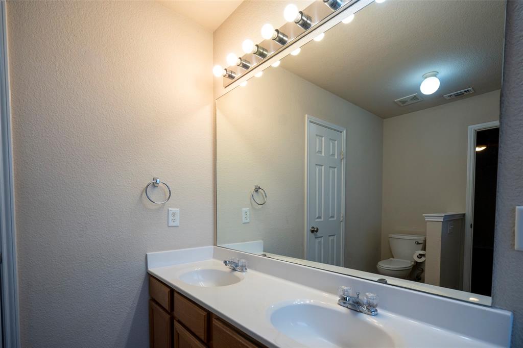 Mistletoe Hill Ph I & II - Residential