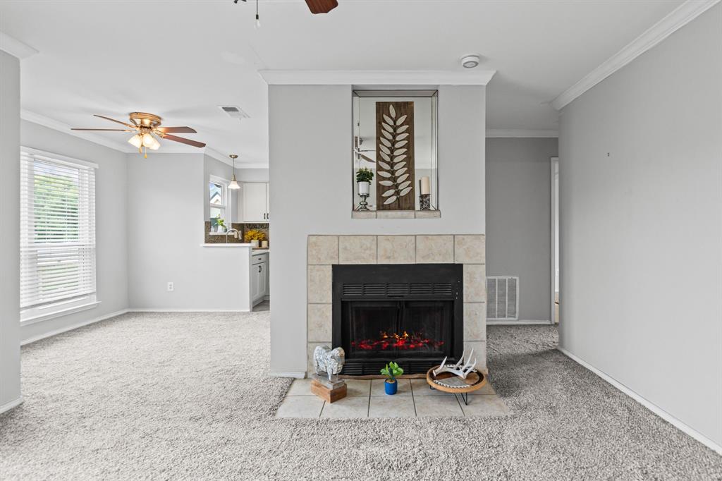 825 W Harwood Road A