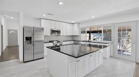 Tiny photo for 10854 Villa Haven Drive, Dallas, TX 75238 (MLS # 21396852)