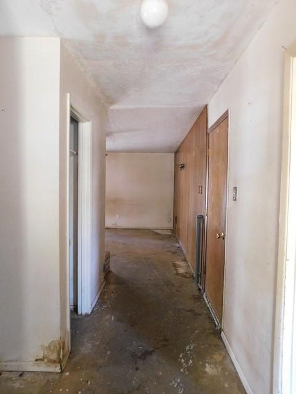 Photo of 1507 Creekwood Lane, Mesquite, TX 75149 (MLS # 21099716)