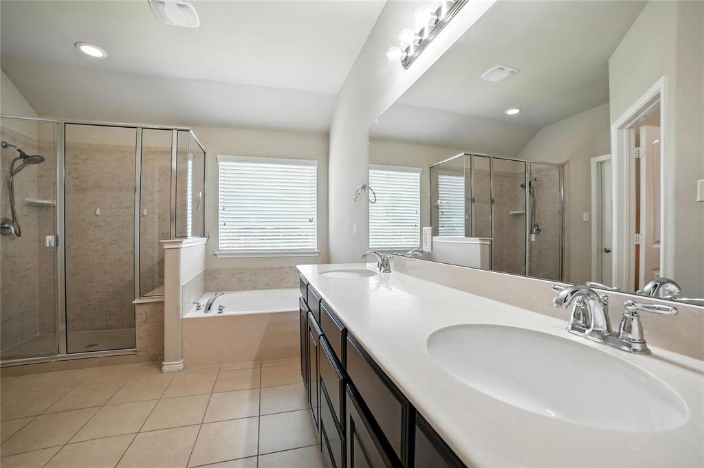 Caruth Lakes Ph 7b - Residential