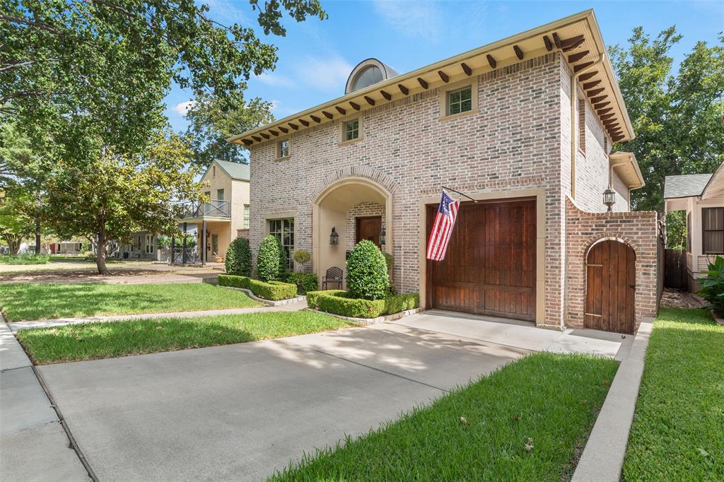 1213 Virginia Place