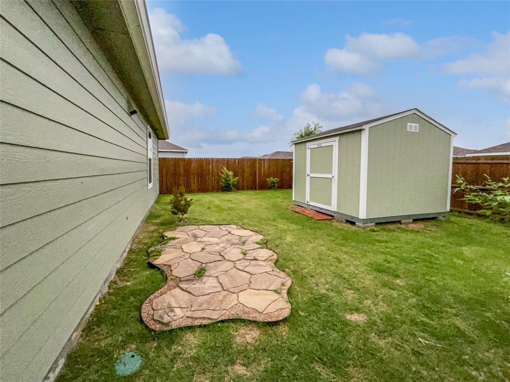 Trinity Xing Ph 6a - Residential Lease