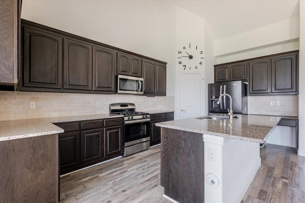 Hills Of Windridge The - Residential Lease