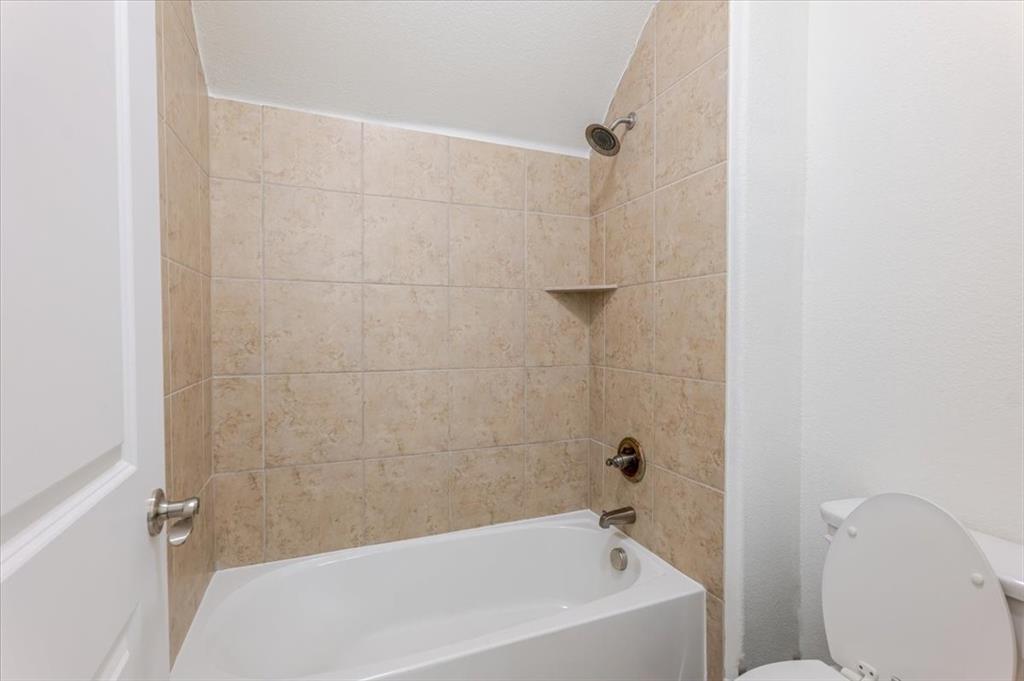 Hills Of Windridge The - Residential Lease