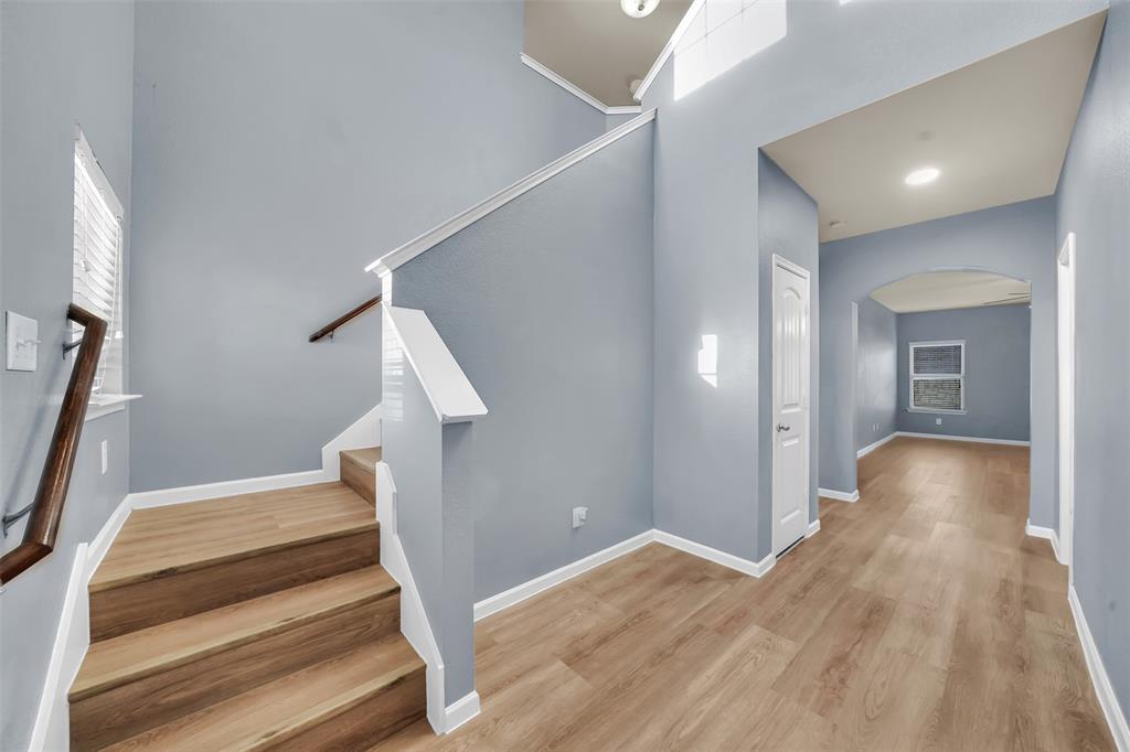 1004 Cedar Hollow Drive