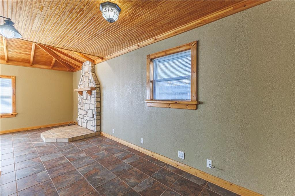 Grantham-Meador - Residential