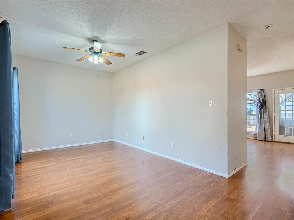 Creek Crossing 09 - Residential