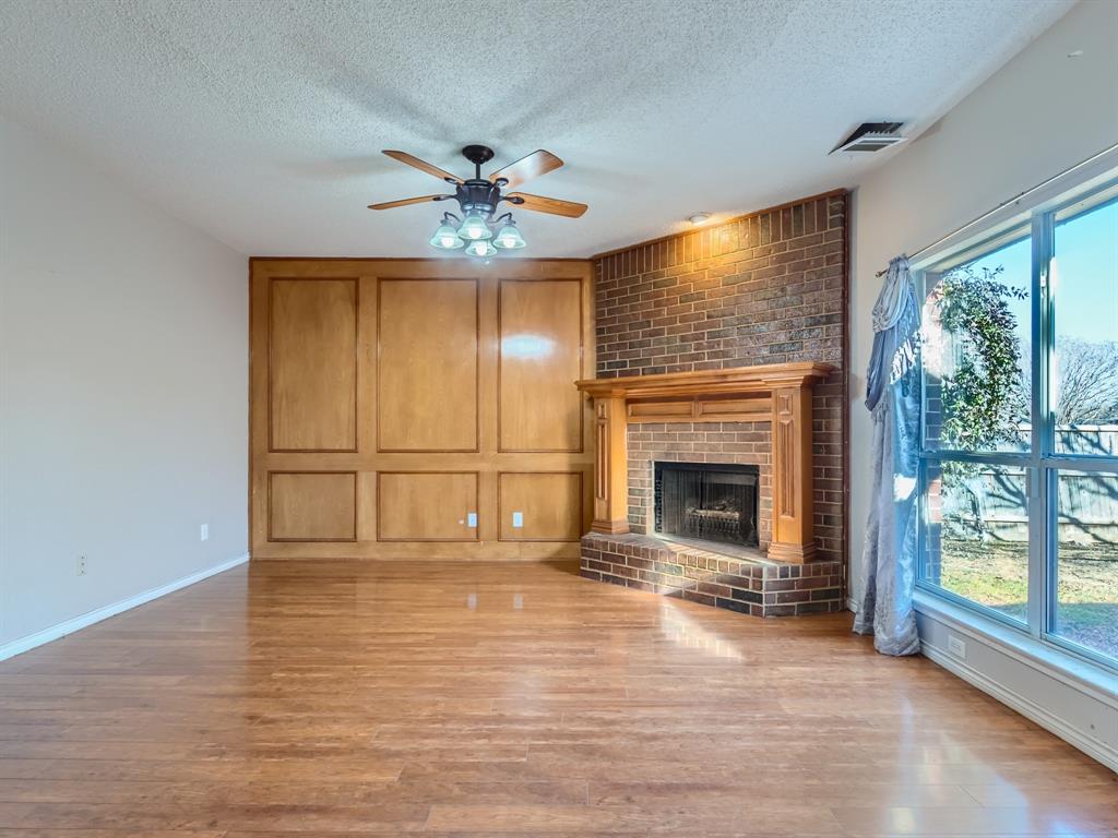 Creek Crossing 09 - Residential