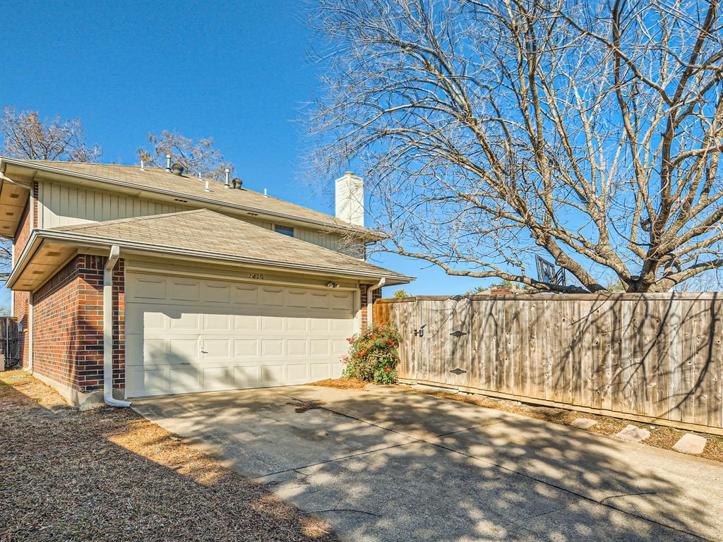 Creek Crossing 09 - Residential