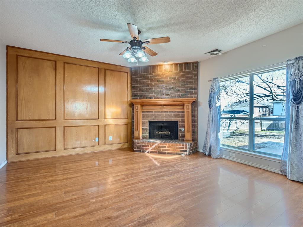 Creek Crossing 09 - Residential