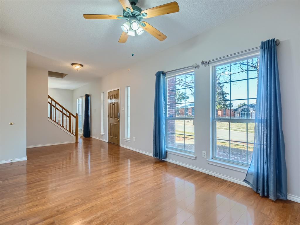 Creek Crossing 09 - Residential