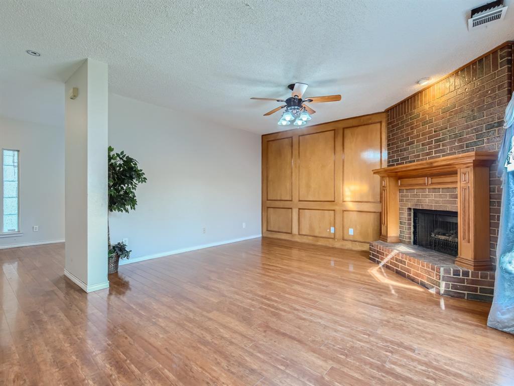 Creek Crossing 09 - Residential