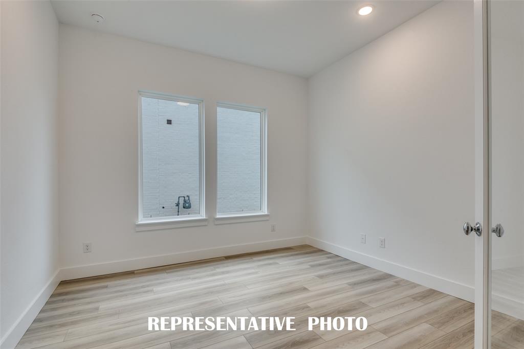 1250 Chickadee Street