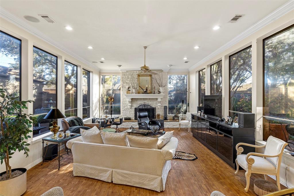 1604 Banbury Lane