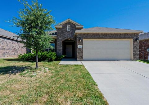 312 Emerald Creek Drive Fort Worth TX 76131