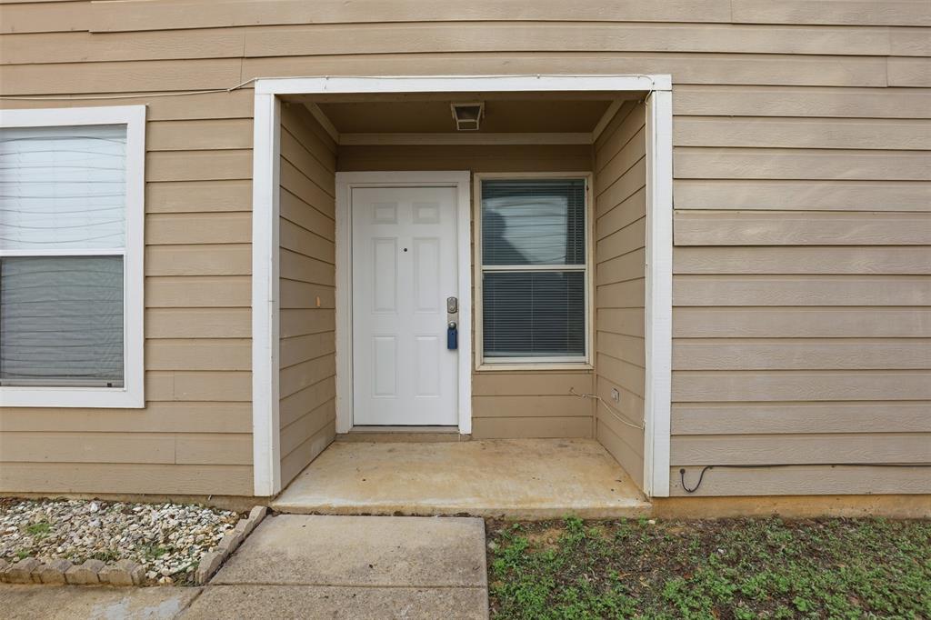 1452 Pine Lane