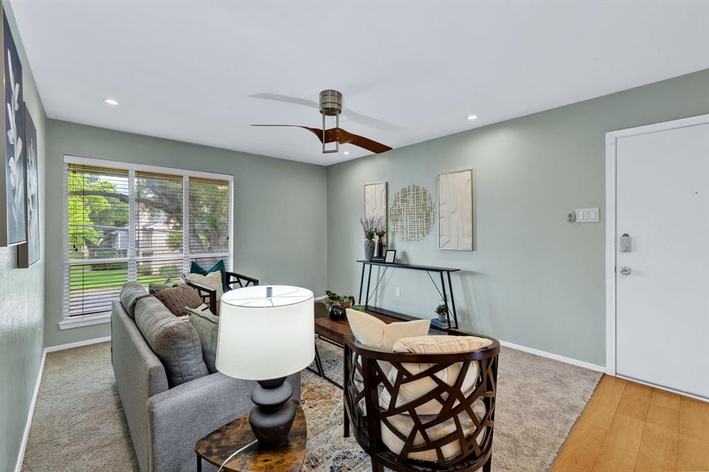 Hollows North Condo - Residential