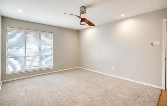 Hollows North Condo - Residential