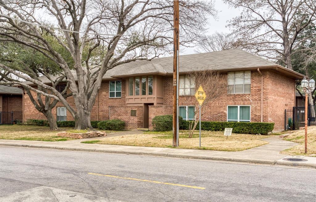 Hollows North Condo - Residential