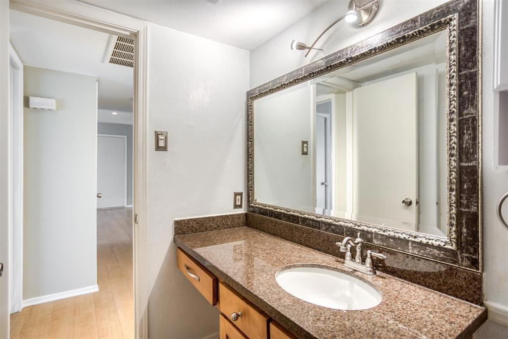 Hollows North Condo - Residential