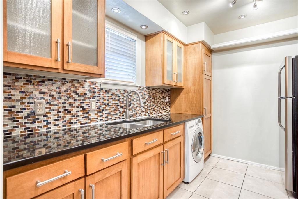 Hollows North Condo - Residential