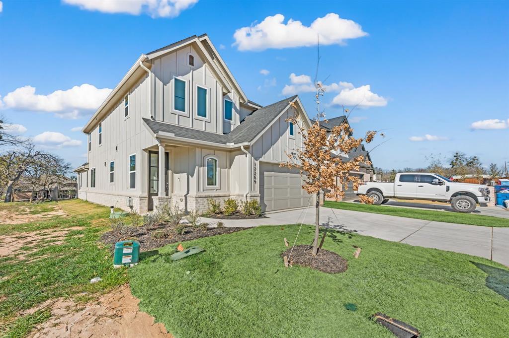 12259 Ross Calhoun Drive