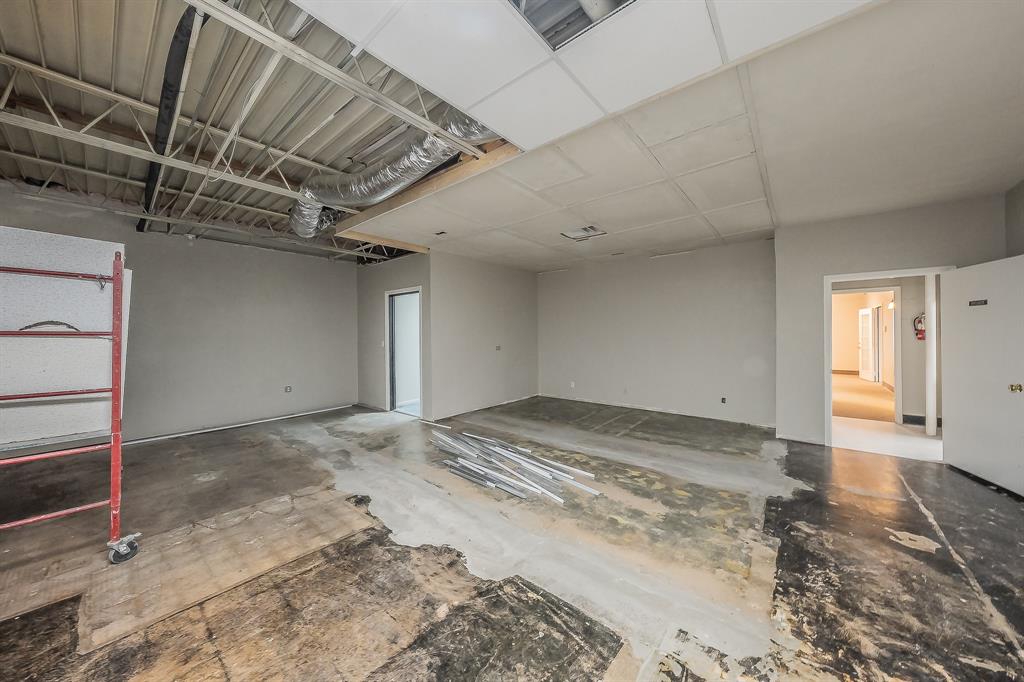 Mj Arocha Surv Abs #1 - Commercial Sale