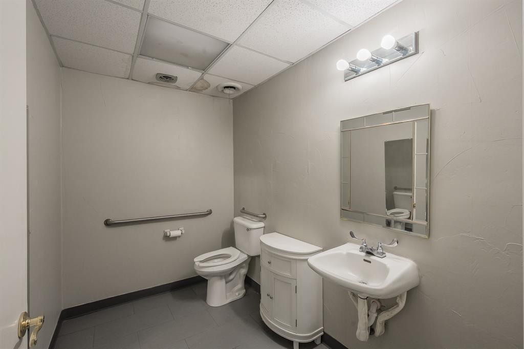 Mj Arocha Surv Abs #1 - Commercial Sale