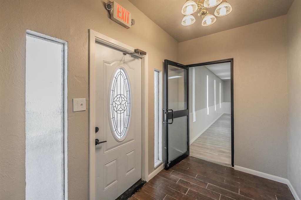 Mj Arocha Surv Abs #1 - Commercial Sale