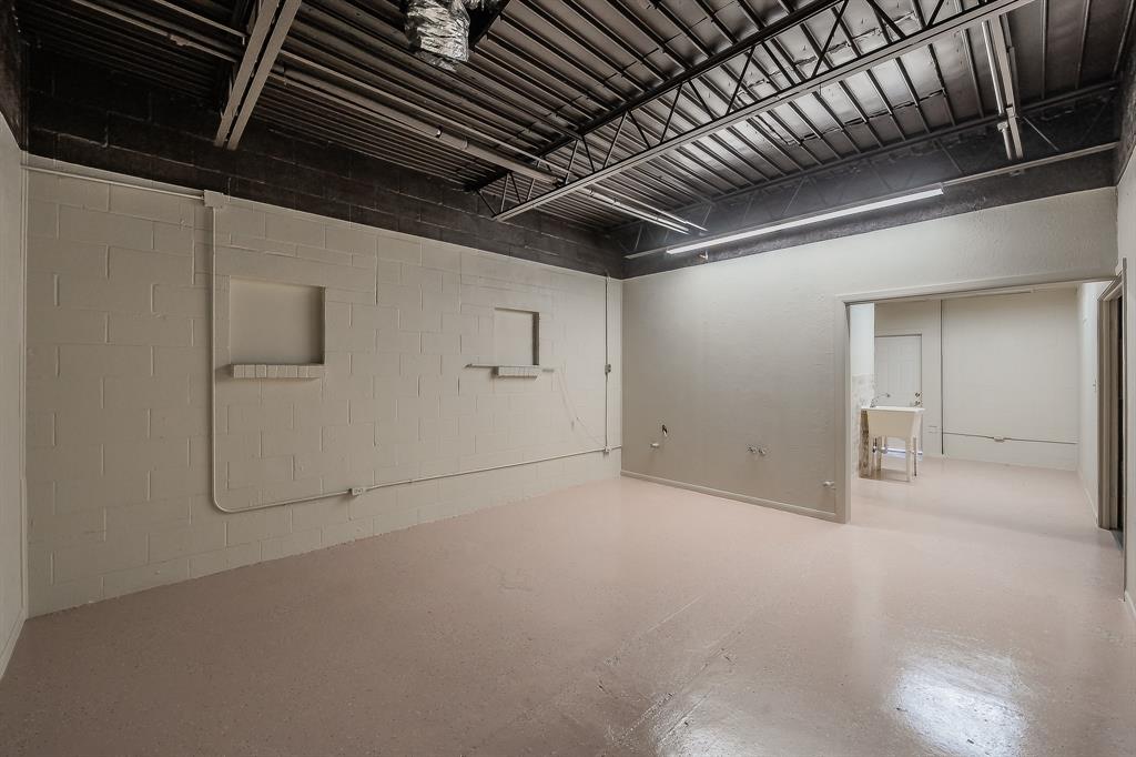 Mj Arocha Surv Abs #1 - Commercial Sale