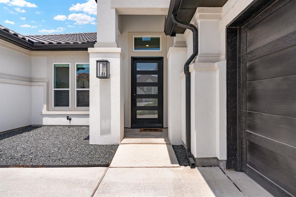 12130 Diamond Creek Drive