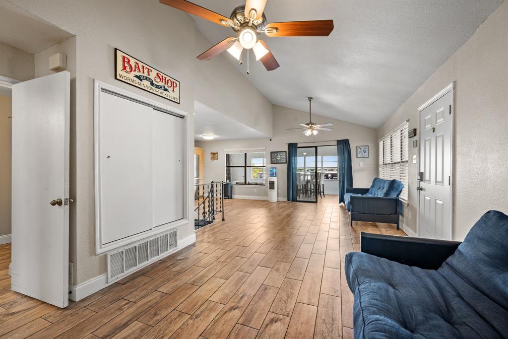 Canyon Creek III - Residential