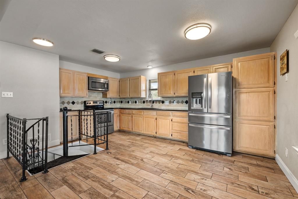 Canyon Creek III - Residential