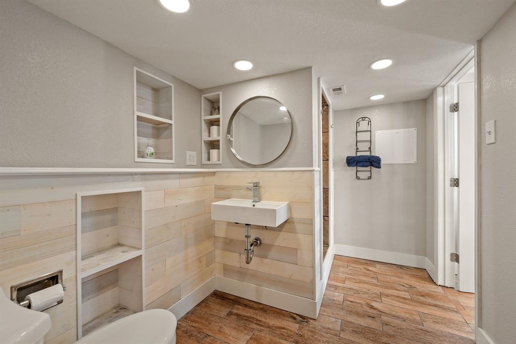 Canyon Creek III - Residential