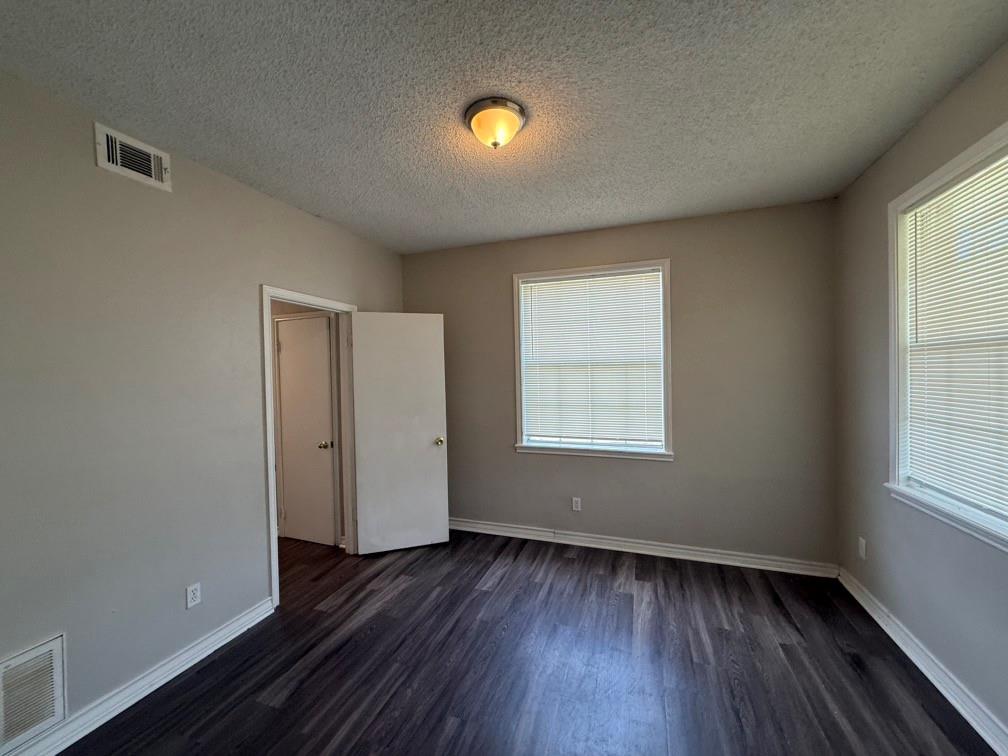 Ennis-Dvv - Residential