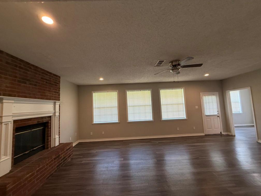 Ennis-Dvv - Residential