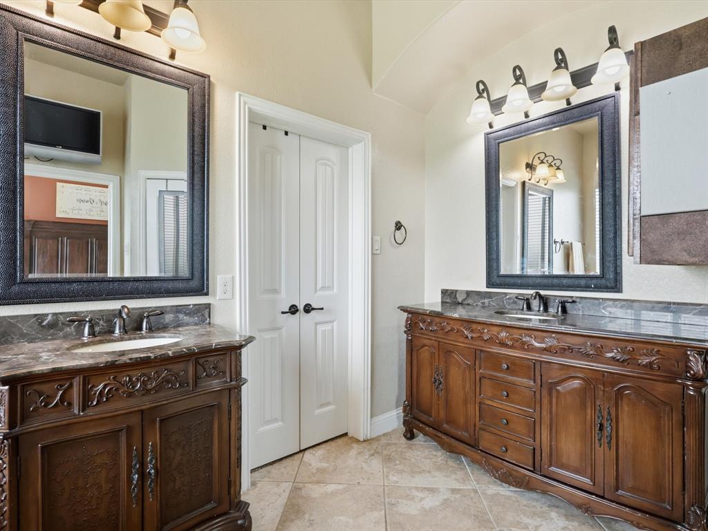Artesia Ph 4b - Residential