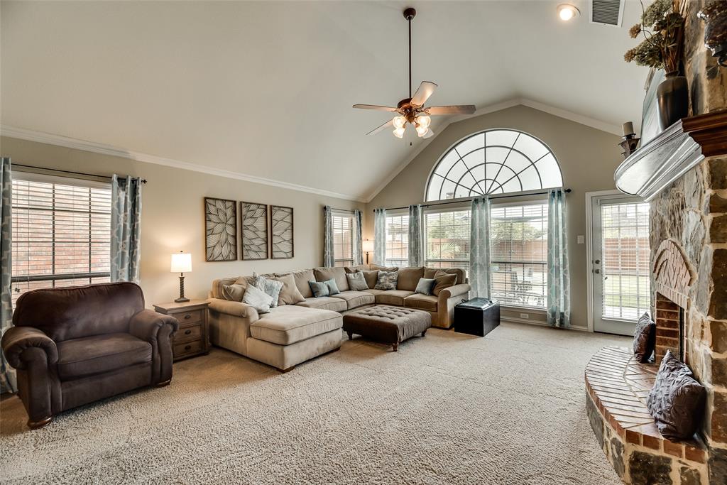 7044 Bethlehem Drive