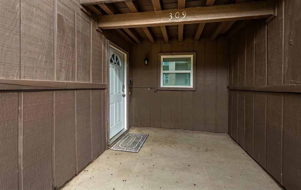 1402 S Carrier Parkway 309