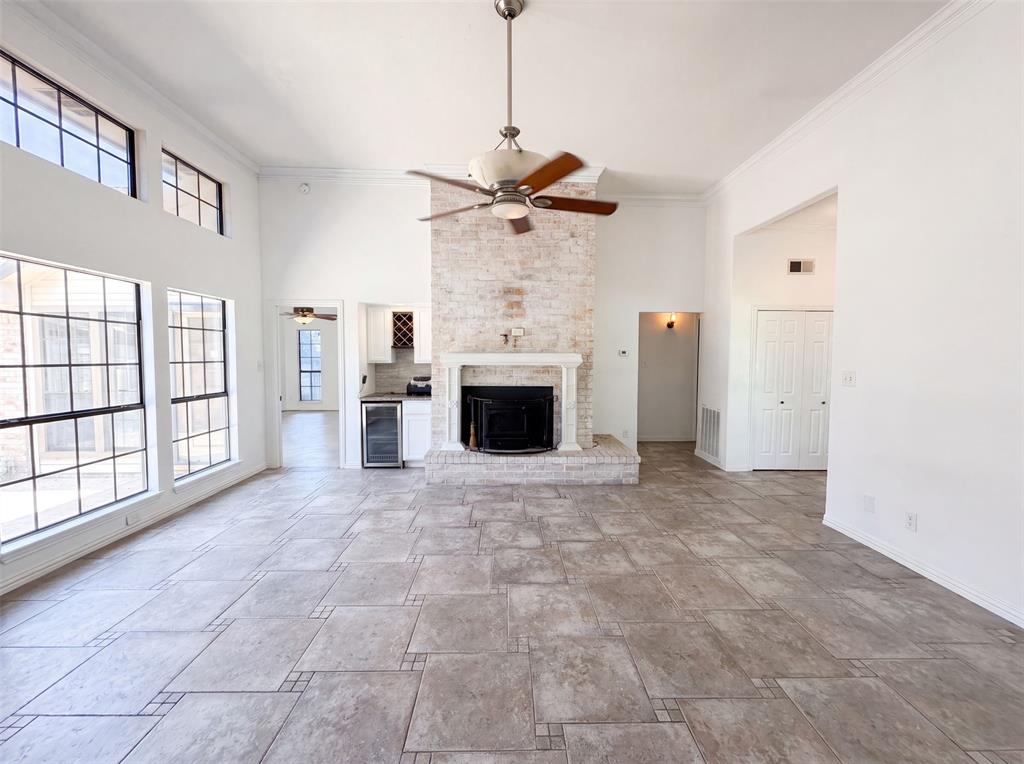 1613 Mullins Drive