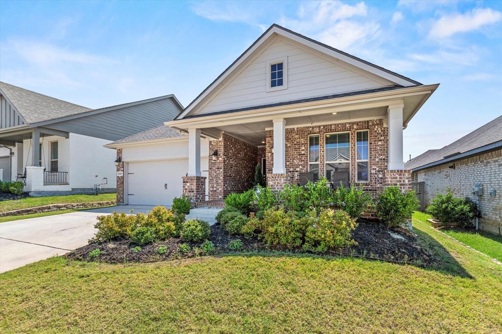 2333 Mockingbird Court