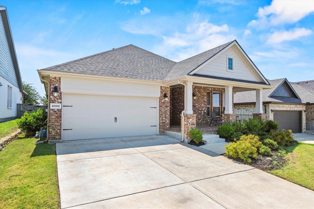 2333 Mockingbird Court