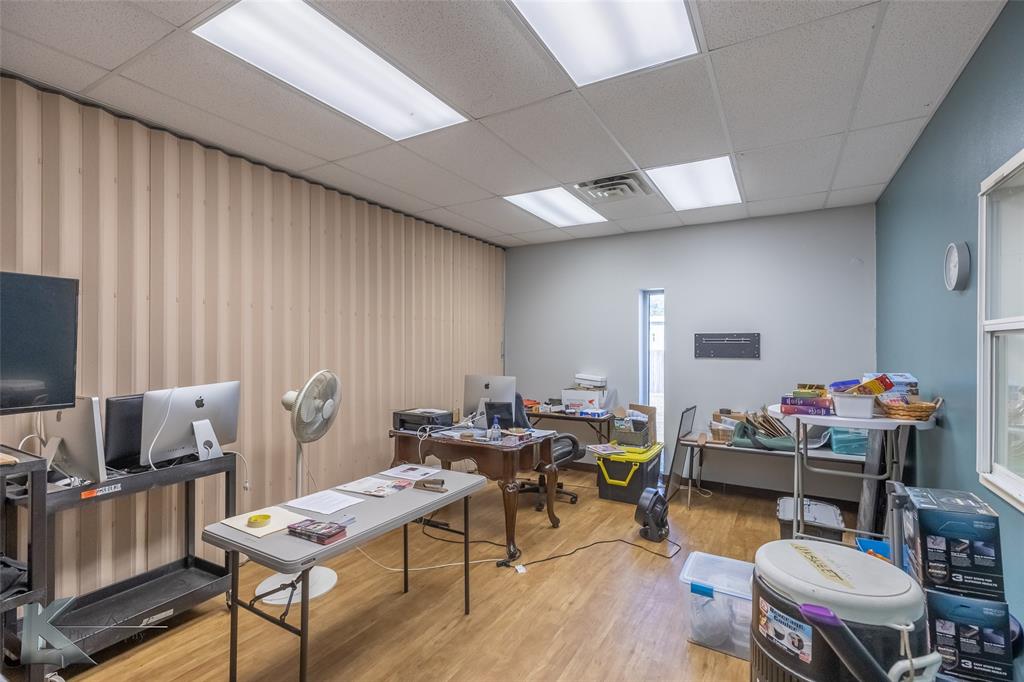 Broadview West Add - Commercial Sale