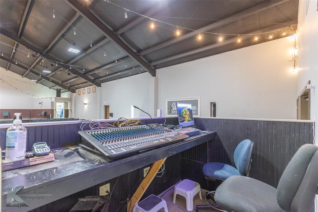 Broadview West Add - Commercial Sale