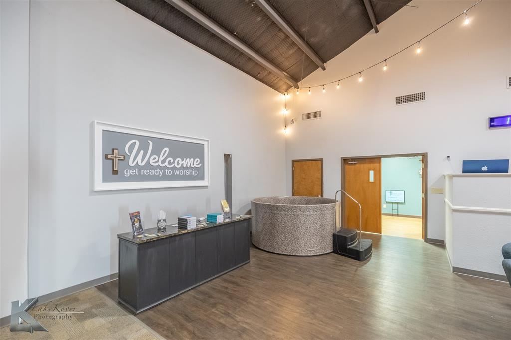 Broadview West Add - Commercial Sale