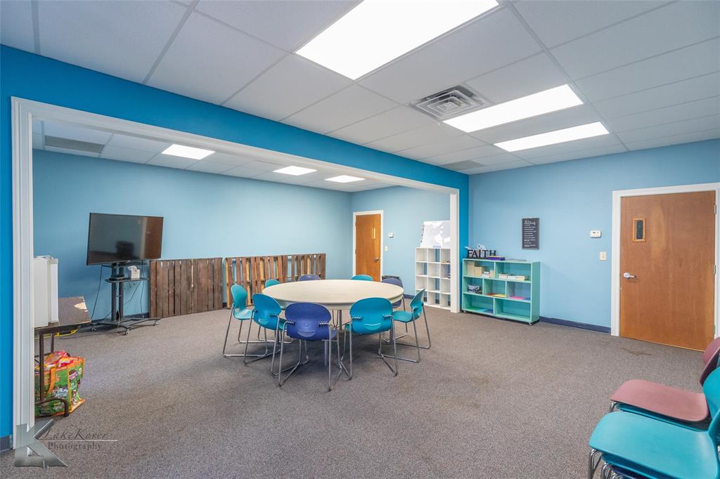 Broadview West Add - Commercial Sale