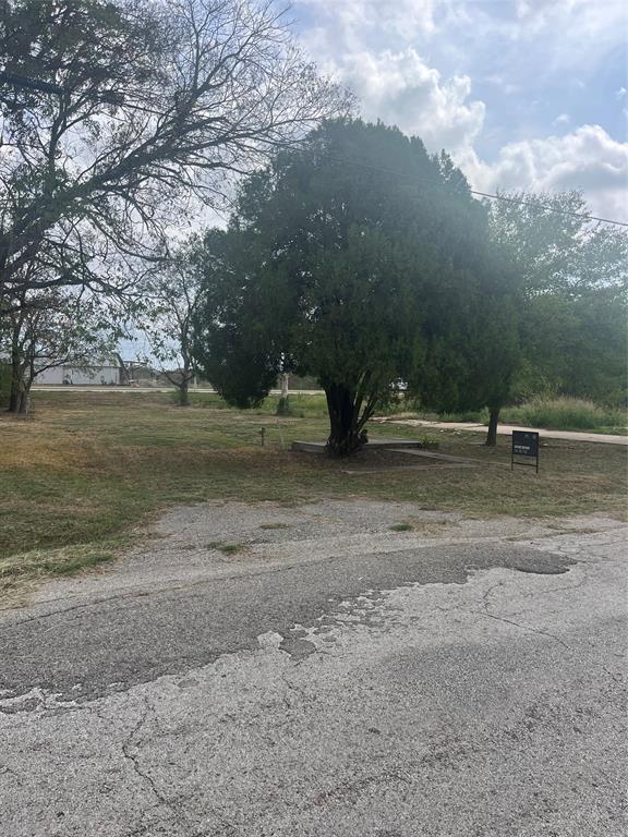 Moore & Nash - Commercial Sale