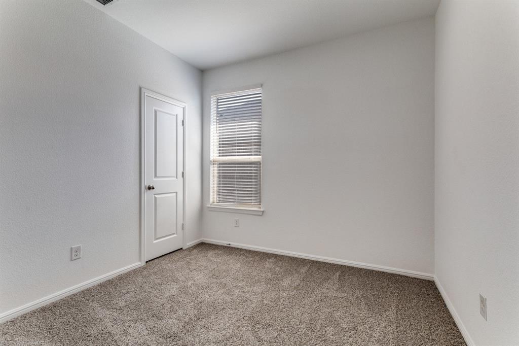 CHAPEL CREEK - Residential Lease