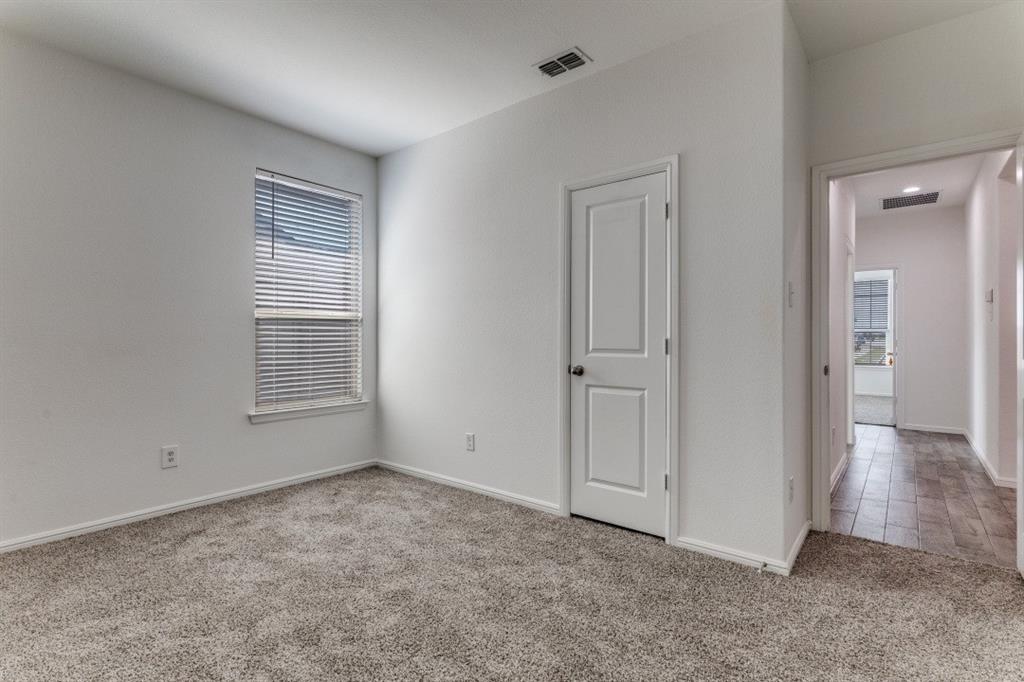 CHAPEL CREEK - Residential Lease